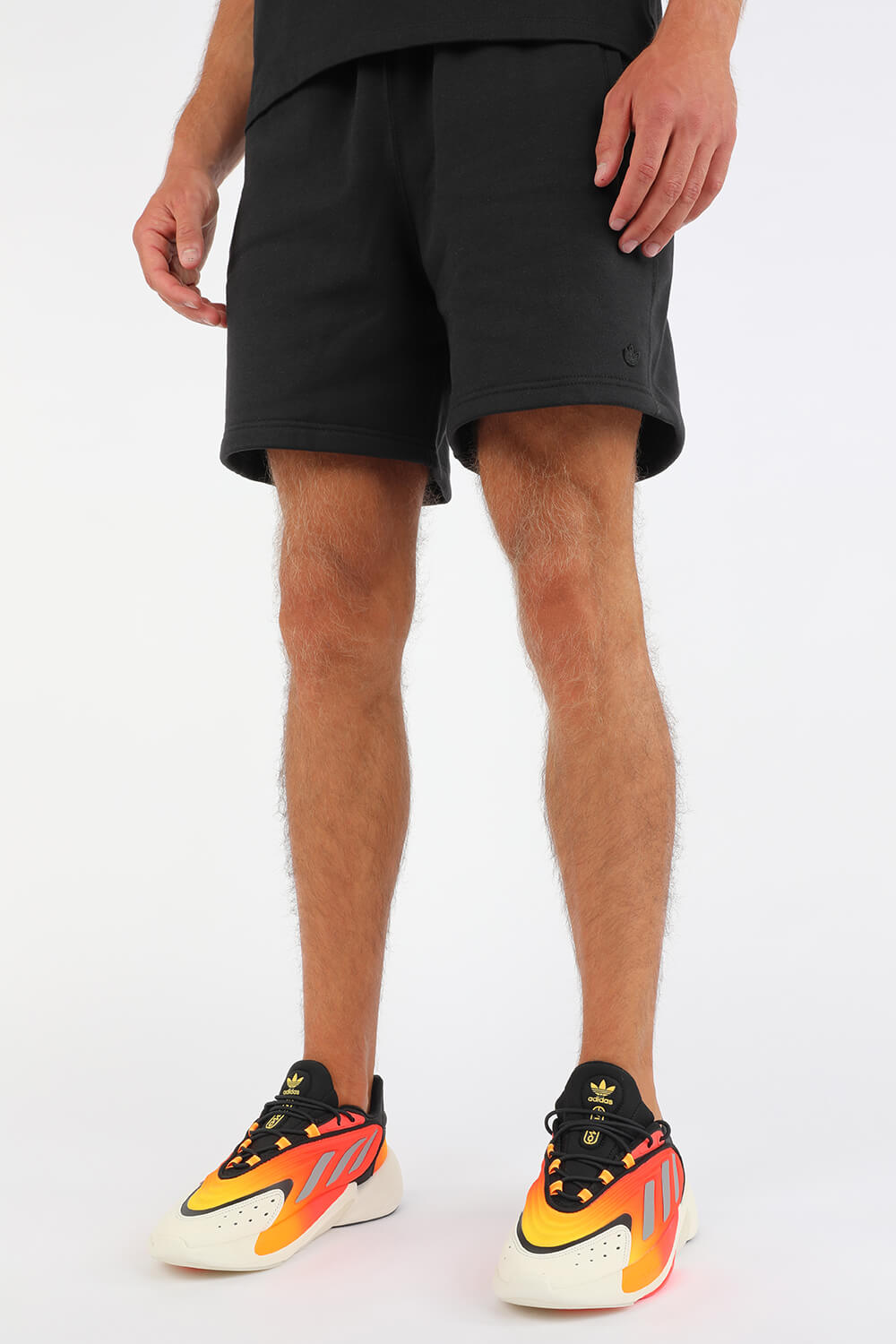 תמונת כל הלוק של Ozelia Shoes in Orange and Black